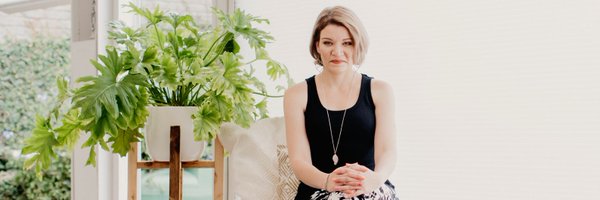 TarynVictor Profile Banner
