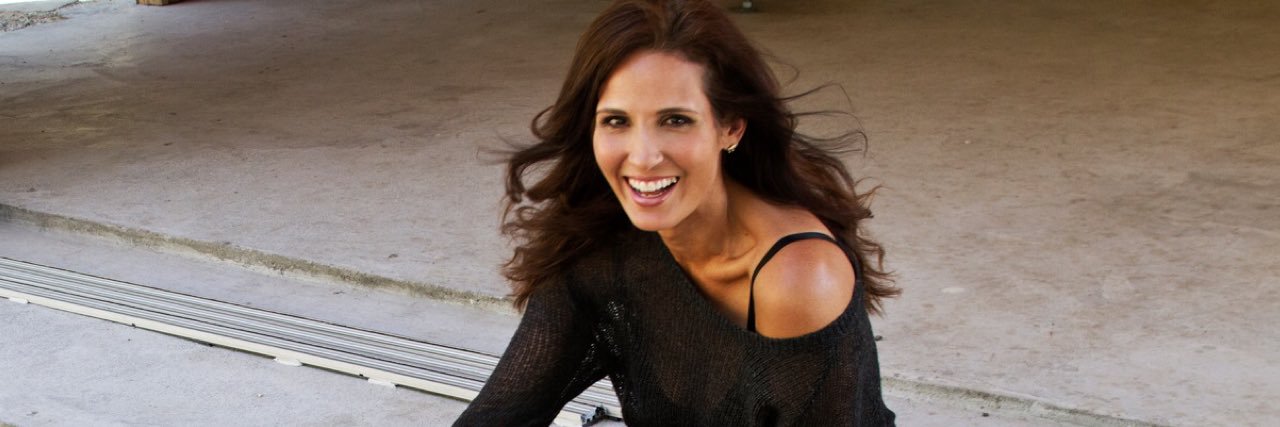 lisaroumain's profile banner image