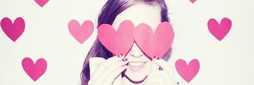 larissaluanda's profile banner image