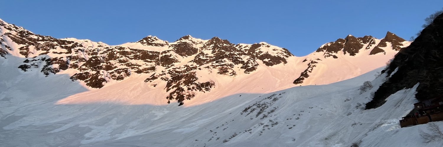 mahtaroo's profile banner image