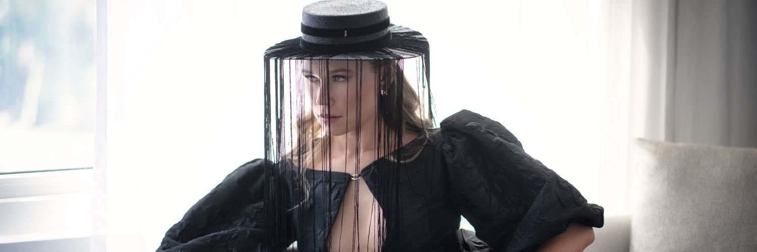 phoebephillips's profile banner image