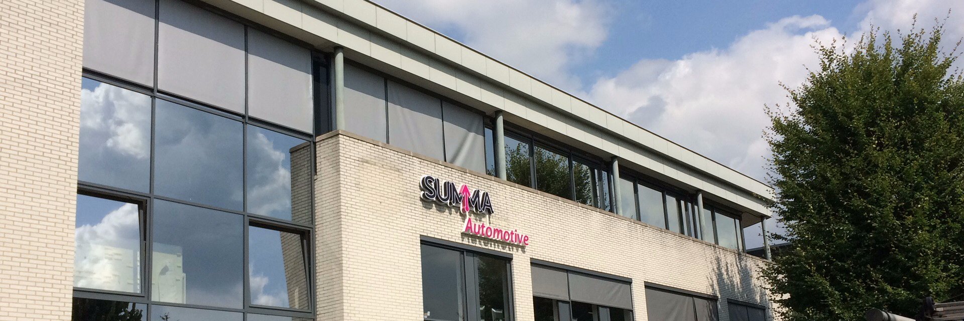 SummaAutomotive's profile banner image