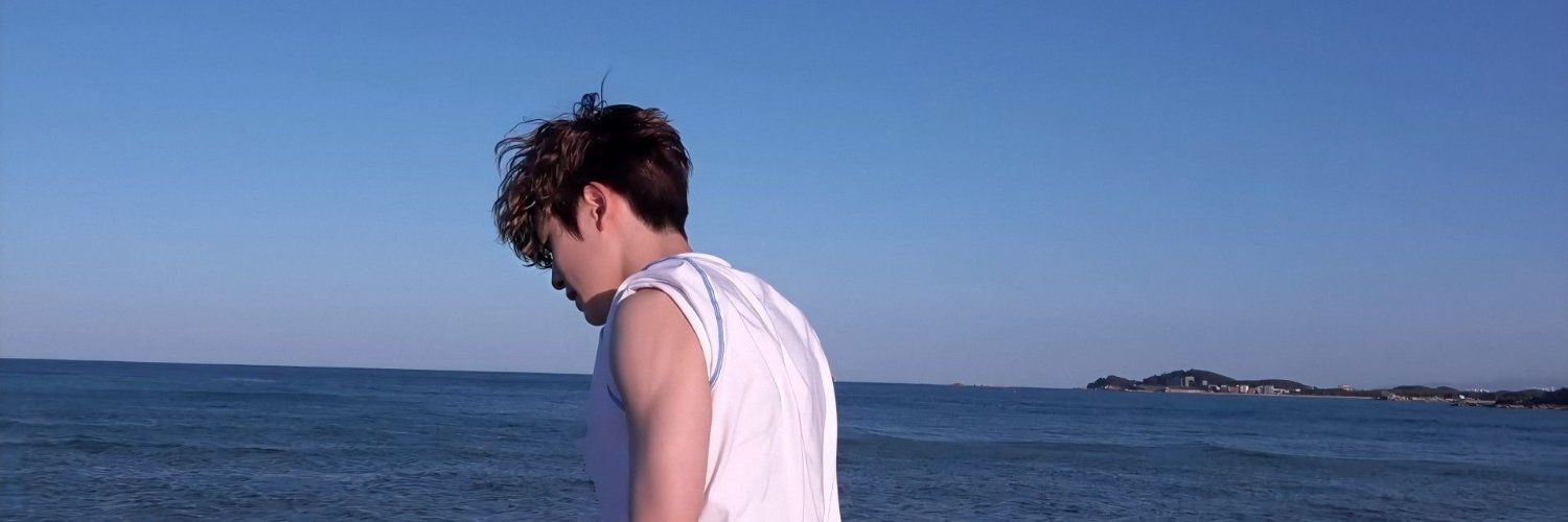 mmerosse's profile banner image