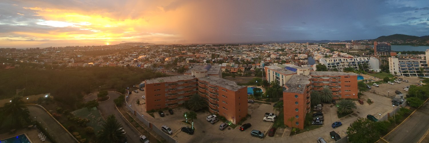 Edwar Snowden banner