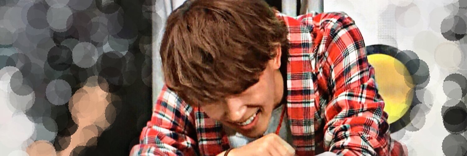 8____KOz's profile banner image