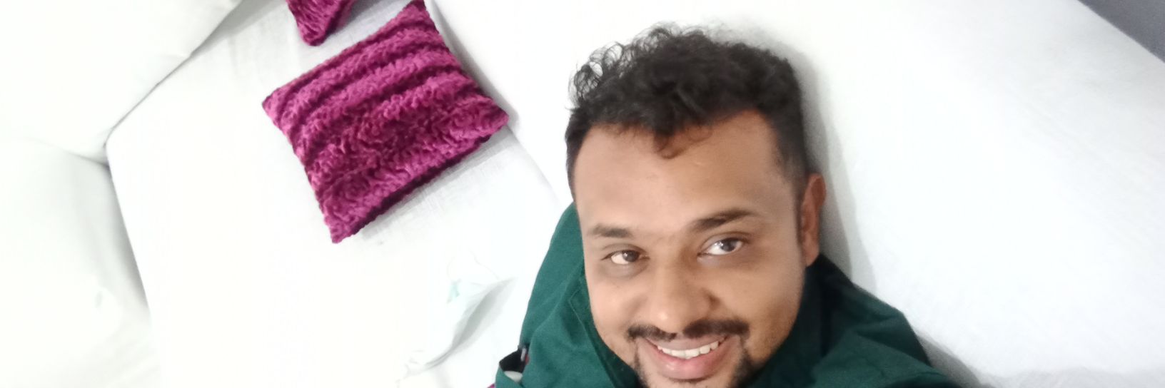 roopeshrules's profile banner image
