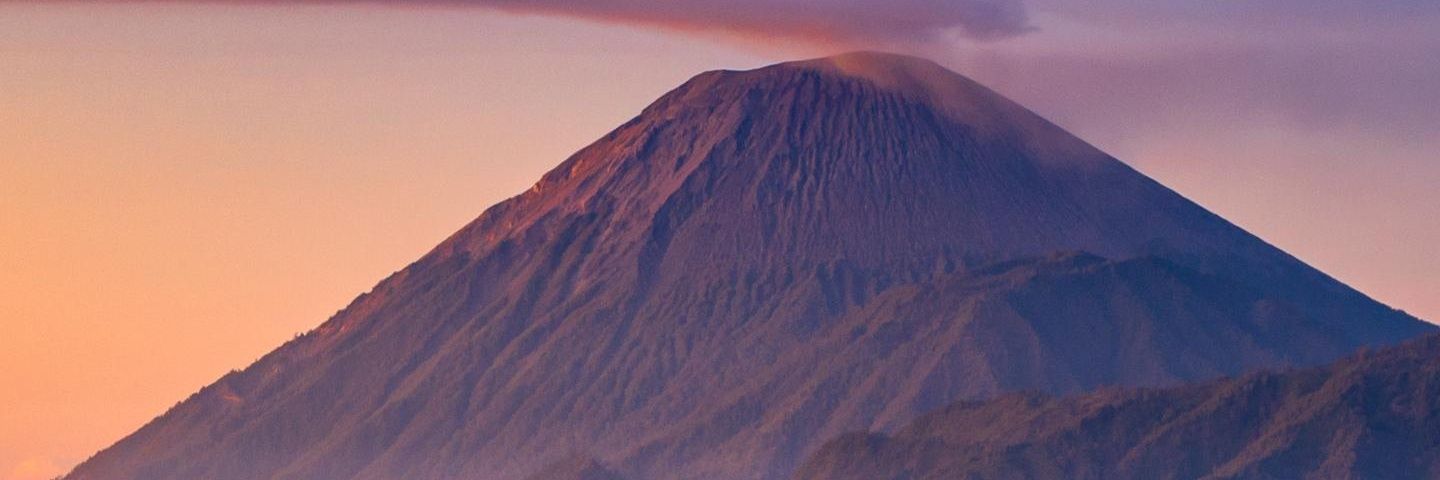 kral1en's profile banner image