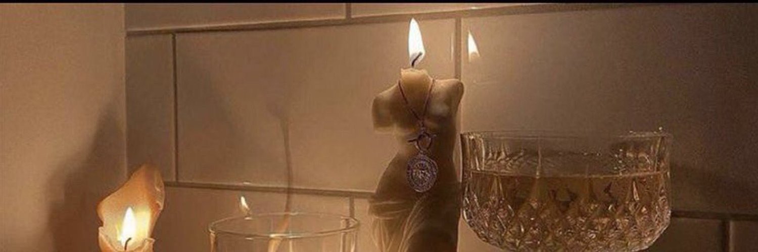 عَهْد تكتب .. banner