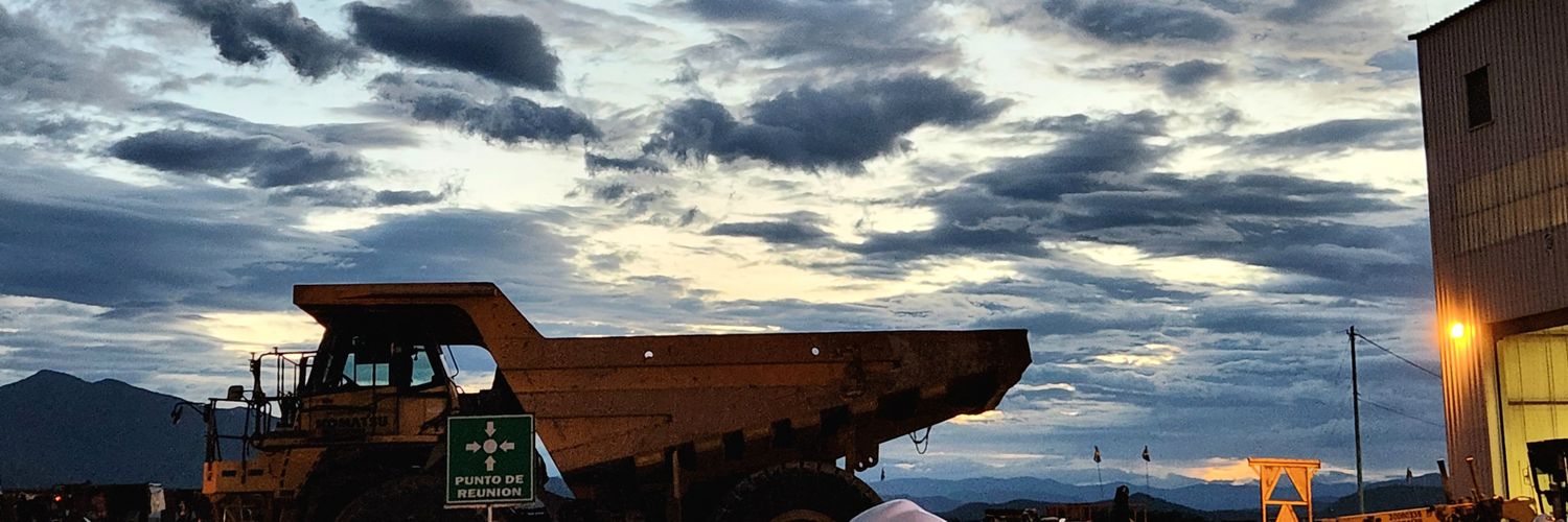 UbaldoMax's profile banner image