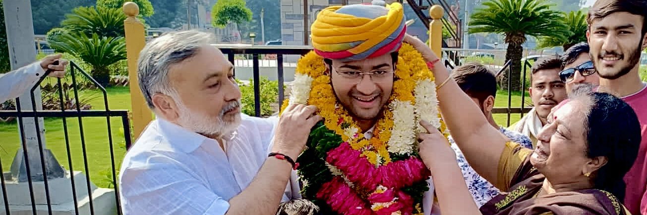 SamarthBhattGJ's profile banner image