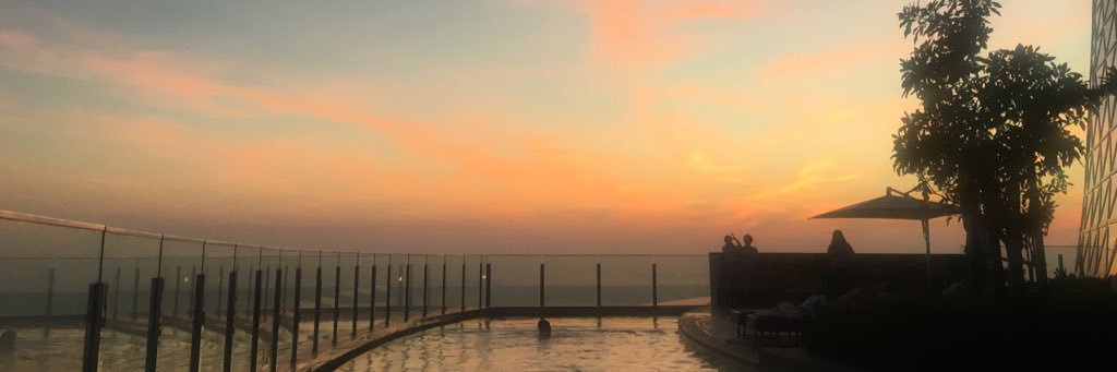 alixsharon's profile banner image