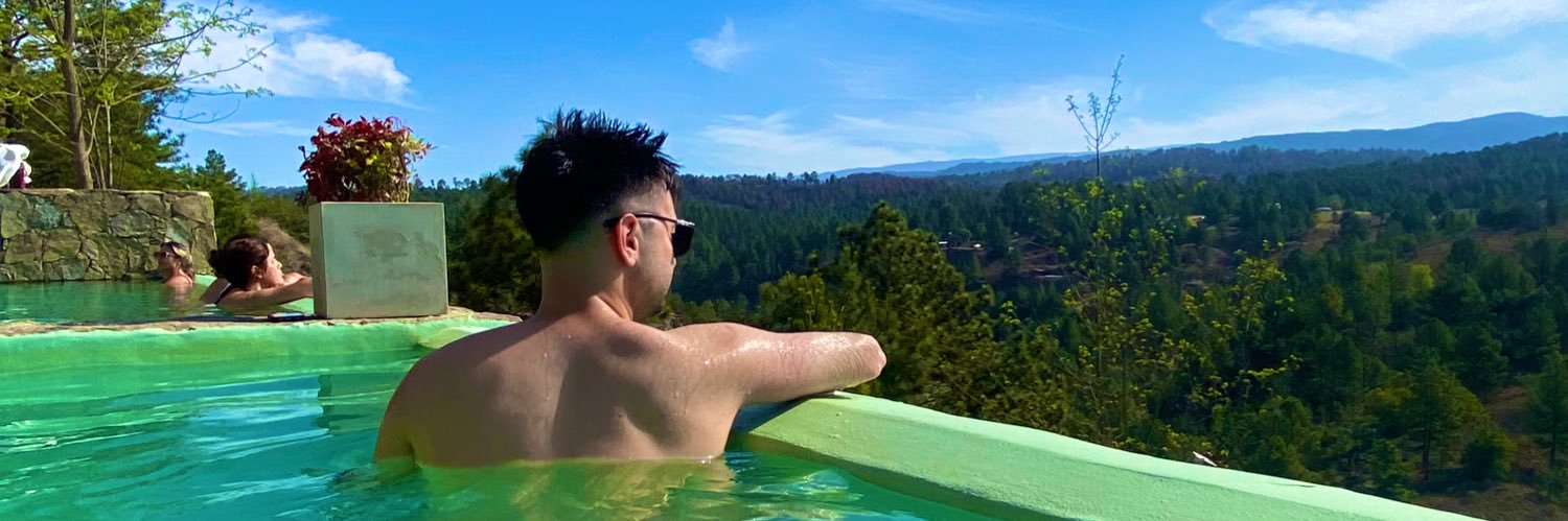 Emerbaez's profile banner image