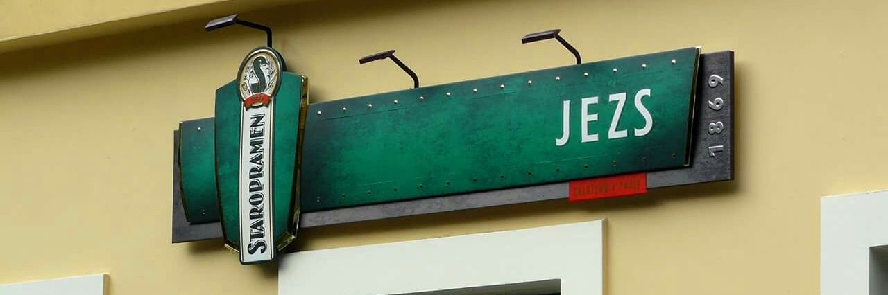 Jez Darr banner