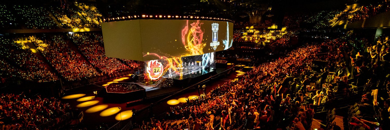 RiotCrower's profile banner image