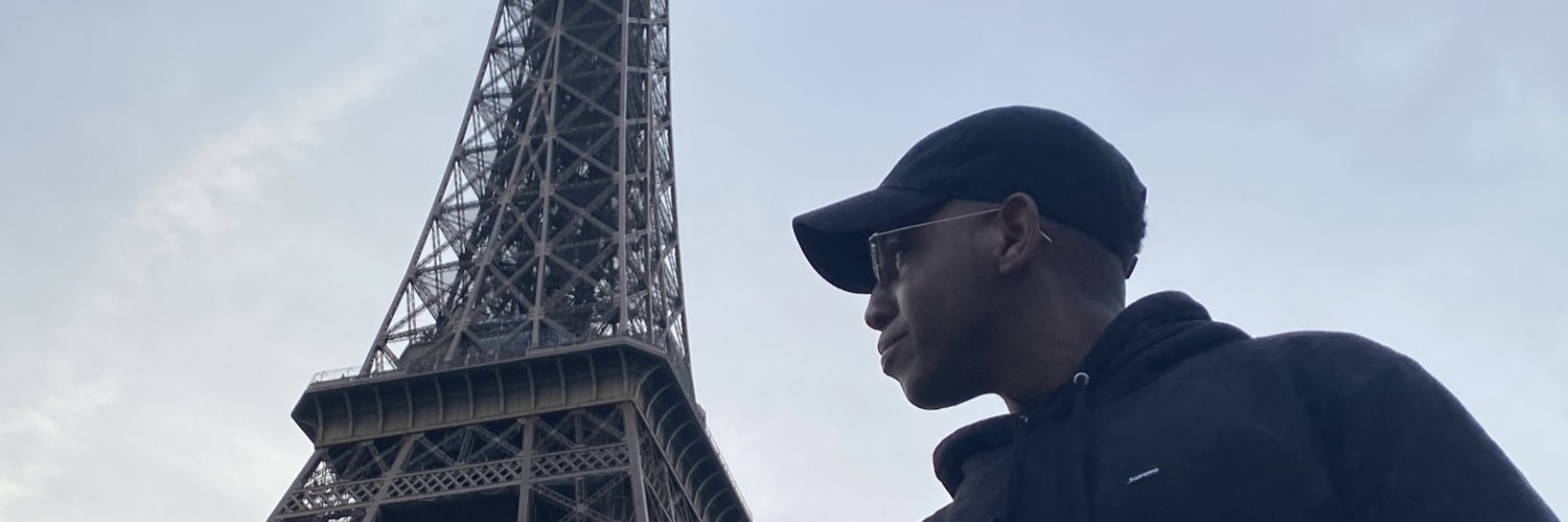 markgono's profile banner image
