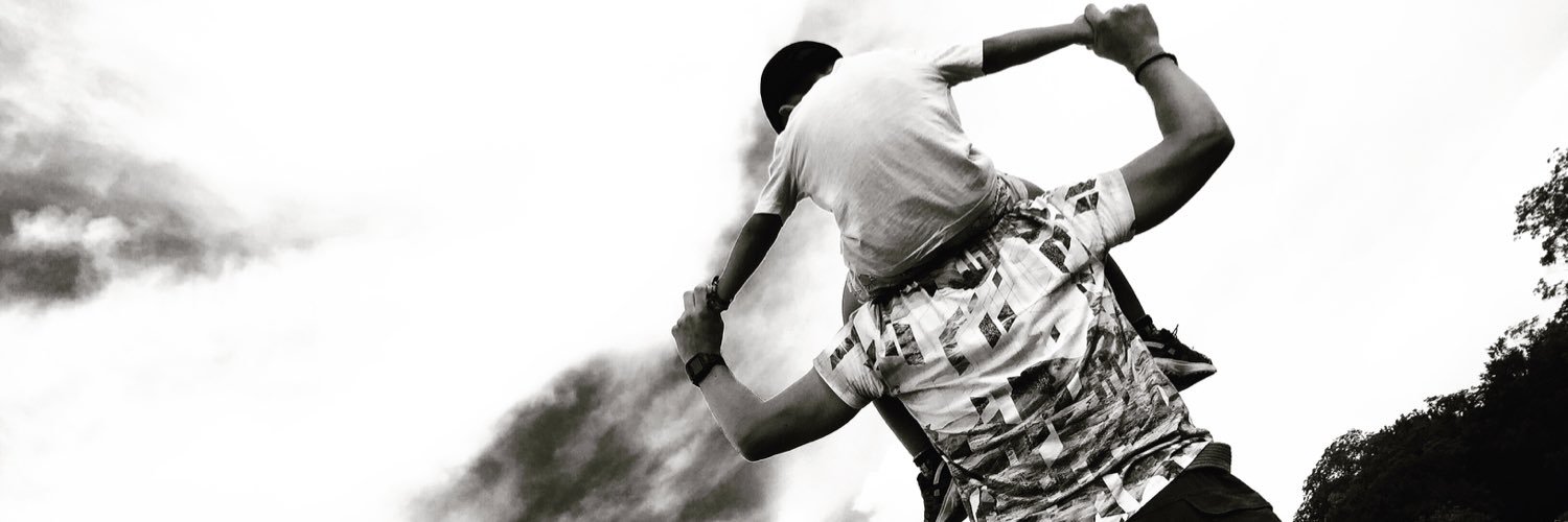 Luis Villena banner