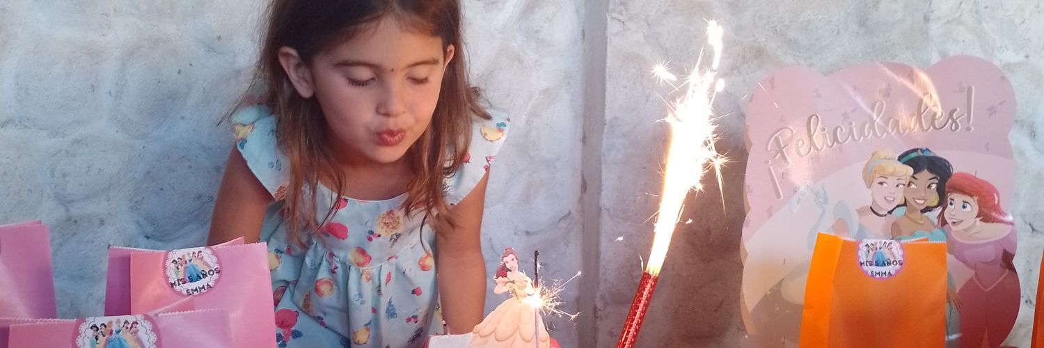 Prigeniaa's profile banner image