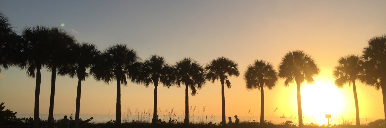 KellyRuffer's profile banner image