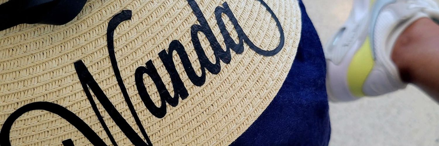 WandaHuertas's profile banner image
