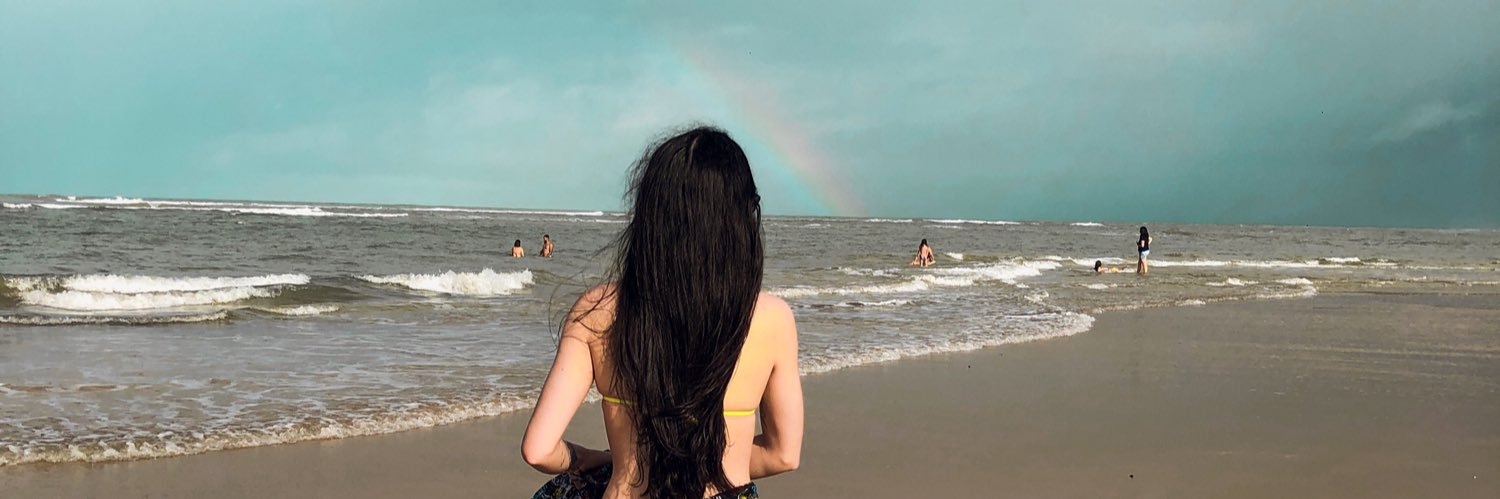 priscilabgon's profile banner image