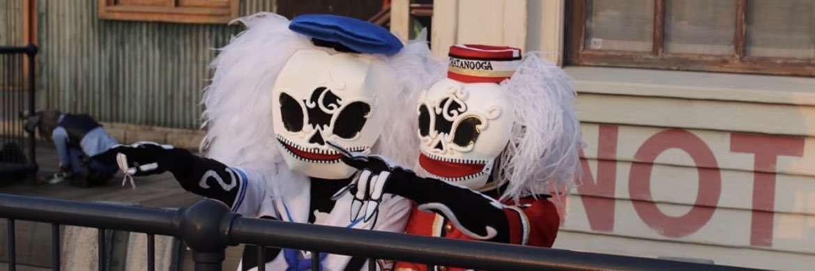 nlnliys's profile banner image