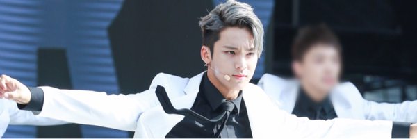 namzash's profile banner image