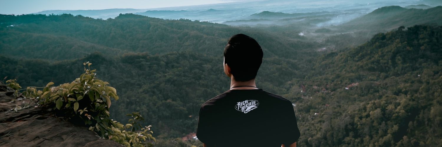 erick_pamz's profile banner image