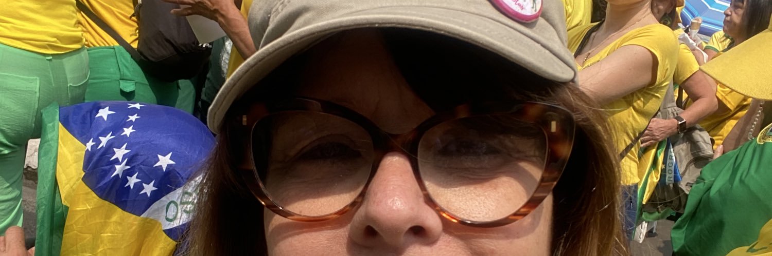 RecaCosta's profile banner image