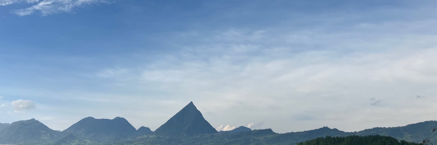Chirilux's profile banner image