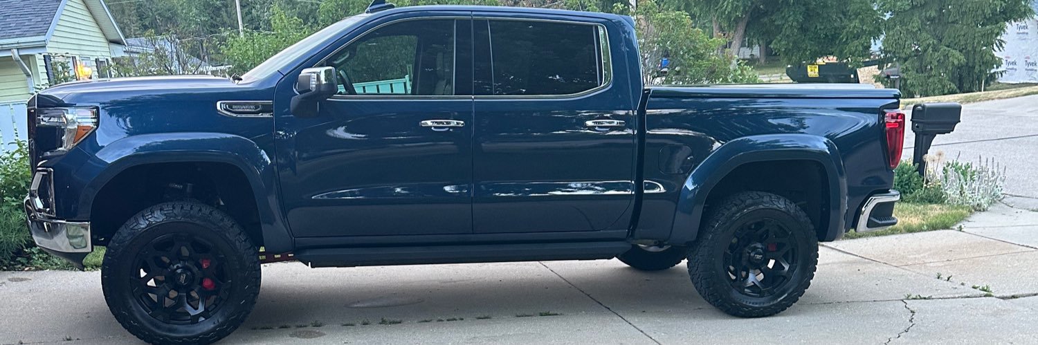 Dmax2006's profile banner image
