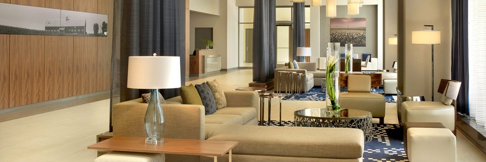 DoubleTree by Hilton Cedar Rapids banner