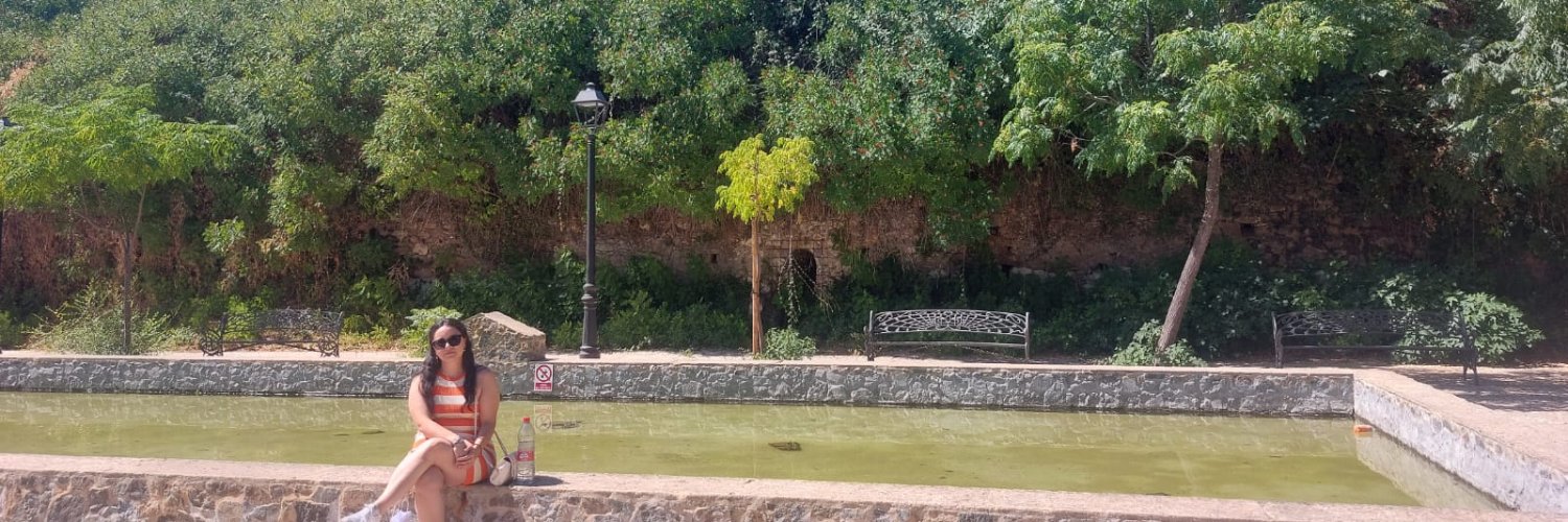 CAPERUCITA ROJA banner