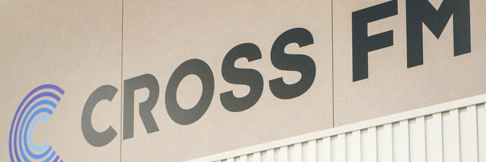 CROSS CD RADIO banner