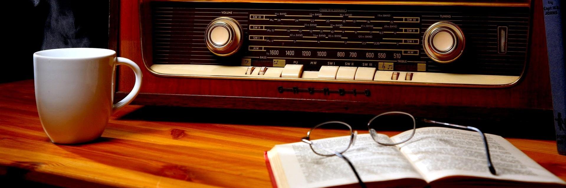 RadioSinDoctos's profile banner image