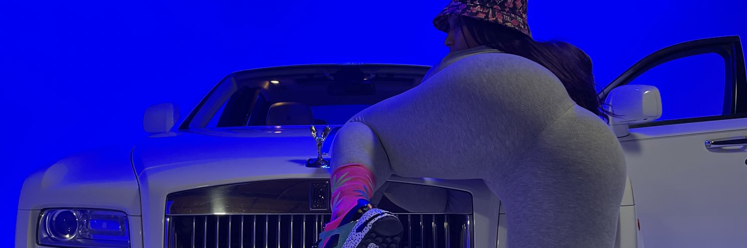 LaylaRedCakes banner