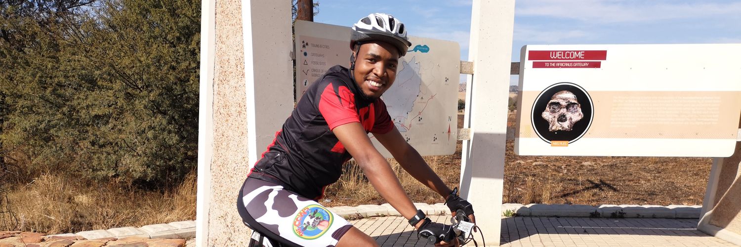MoEazy8's profile banner image