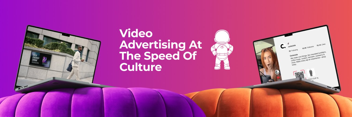 Spaceback Social Display banner