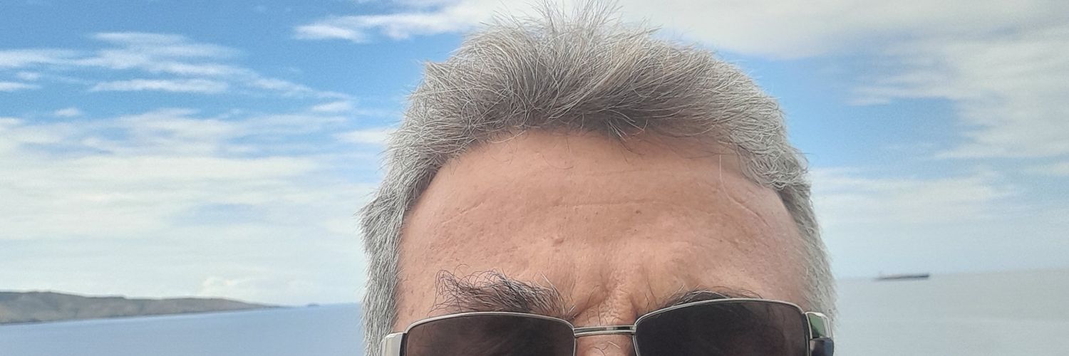 José Santos banner