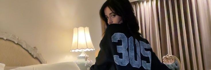 liz banner