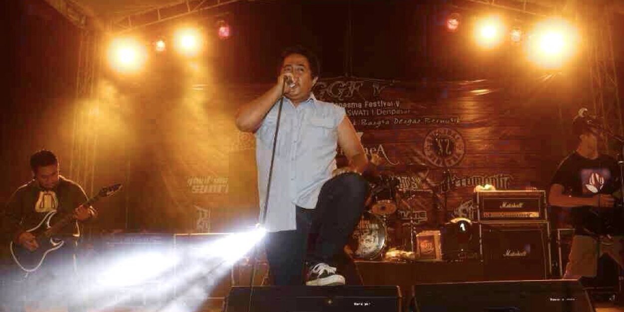 dieromantic_official banner