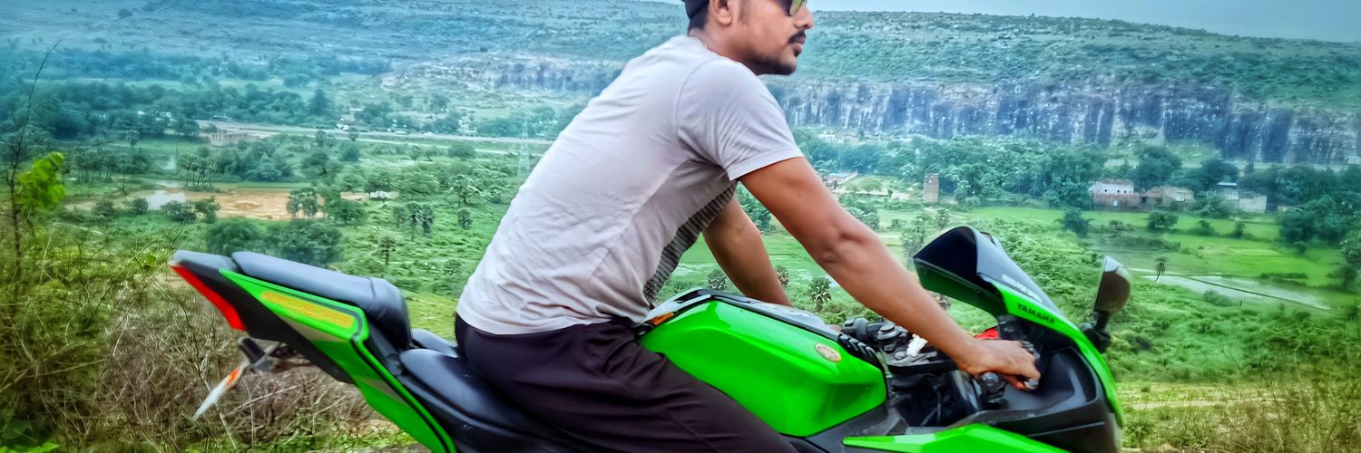 AalomKhan's profile banner image