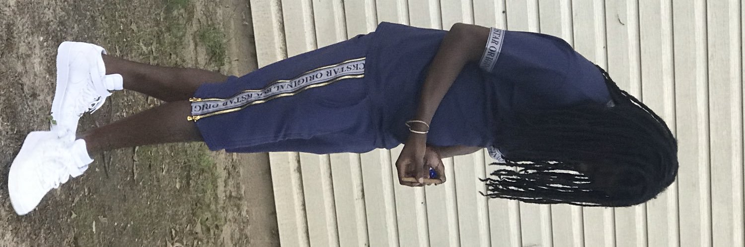 YSNDes1's profile banner image