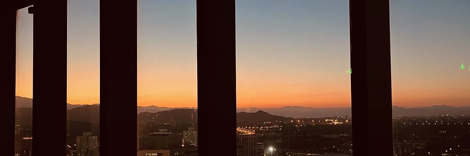 hellowjx's profile banner image