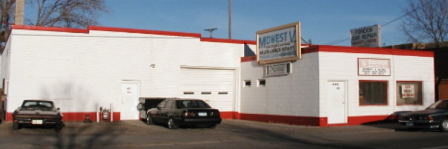 Midwestvee's profile banner image
