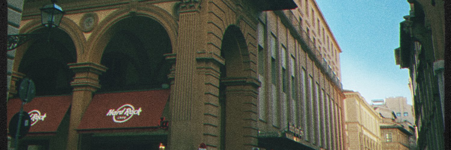 OhshititszebRe's profile banner image