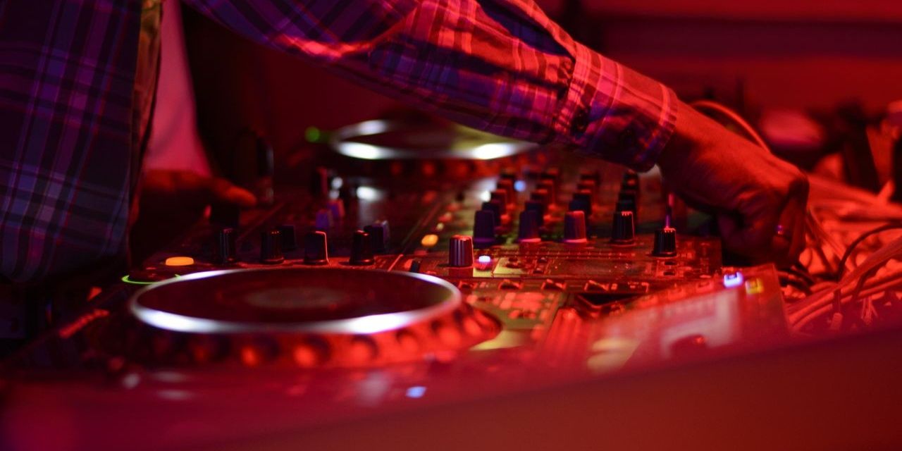 deejay_crystal's profile banner image