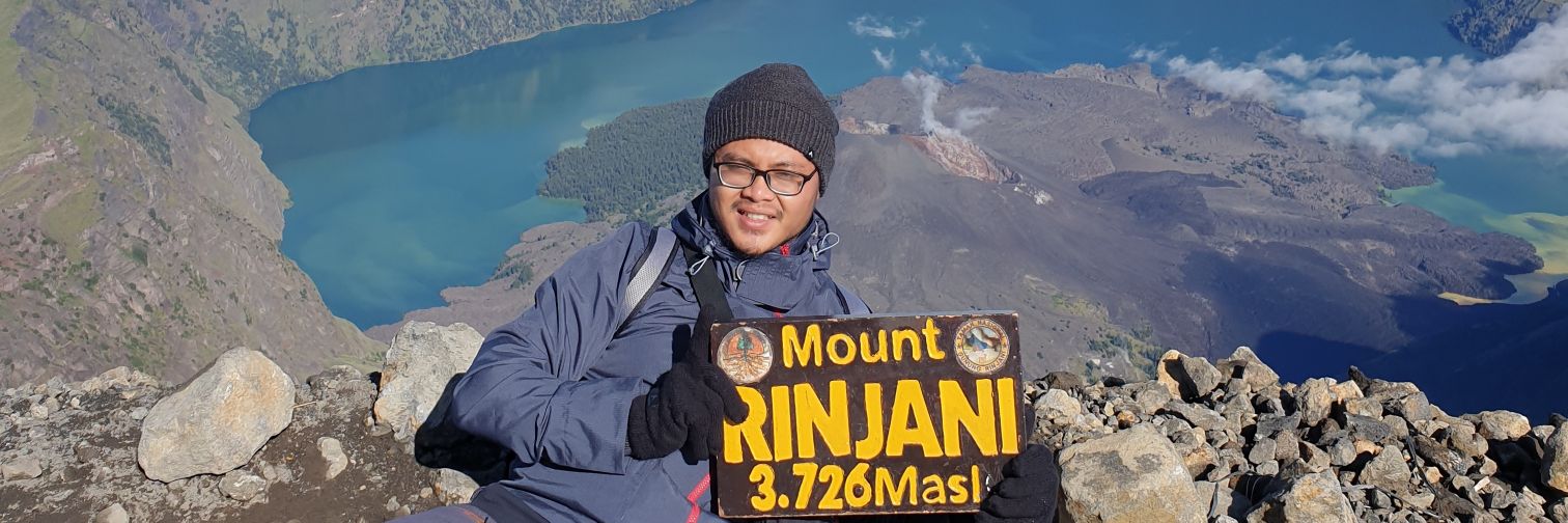 amirmustofaa's profile banner image