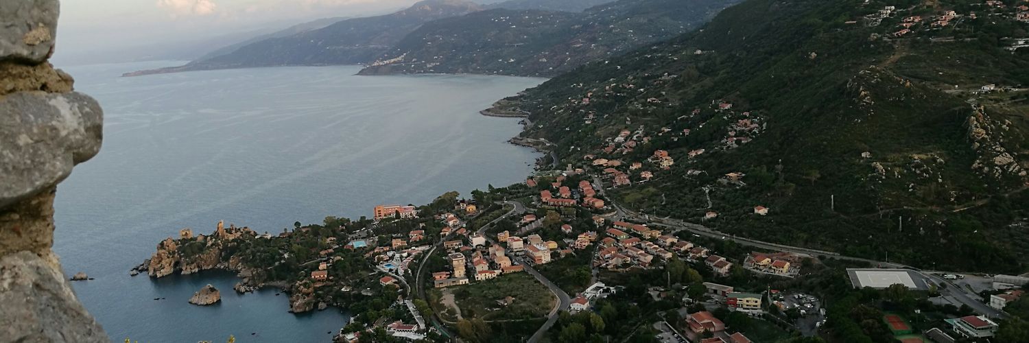 سباستين اخلوف banner