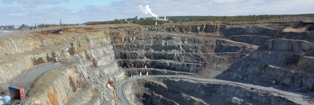 REMIXmining's profile banner image