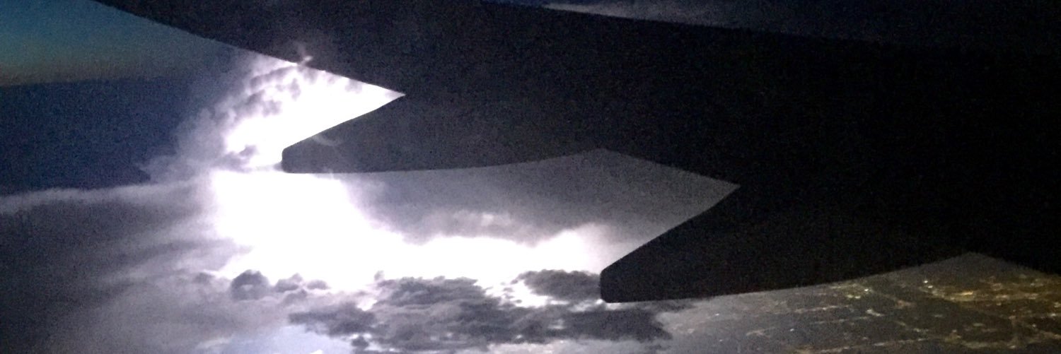 devecserizs's profile banner image